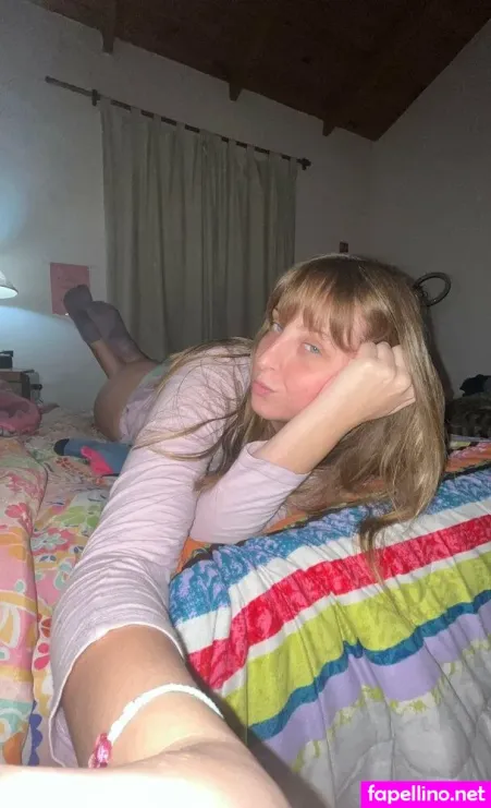 Maguiqueensex OnlyFans Thumbnail #w0h1DnOBBu