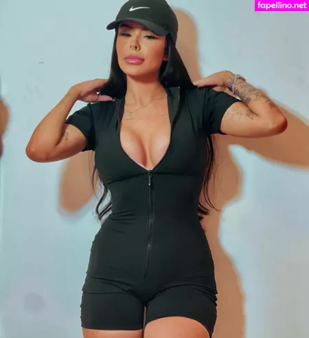 Mah Tavares OnlyFans Thumbnail #OIZwvv7AC3