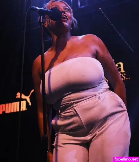 Mahalia OnlyFans Thumbnail #X38VLYuuwm