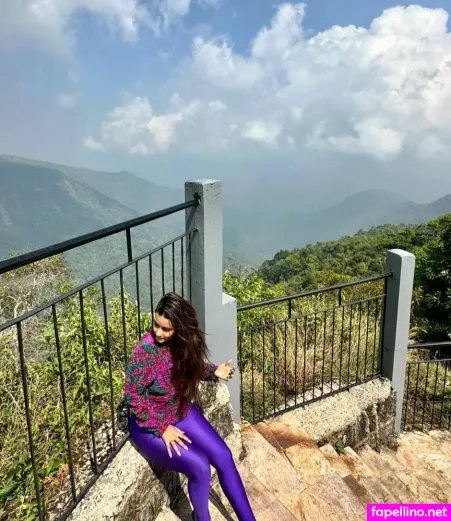 Mahi Mishra OnlyFans Thumbnail #WRPhw8I1Dm