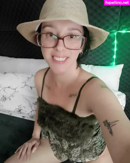 Mahina84 OnlyFans Thumbnail #YXd3Q3iyWg