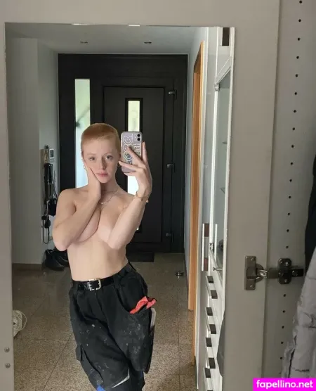Mai Buzzcut OnlyFans Thumbnail #lDJzmGIhur