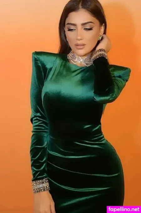 Mai Omar OnlyFans Thumbnail #XlYjxY0dNB