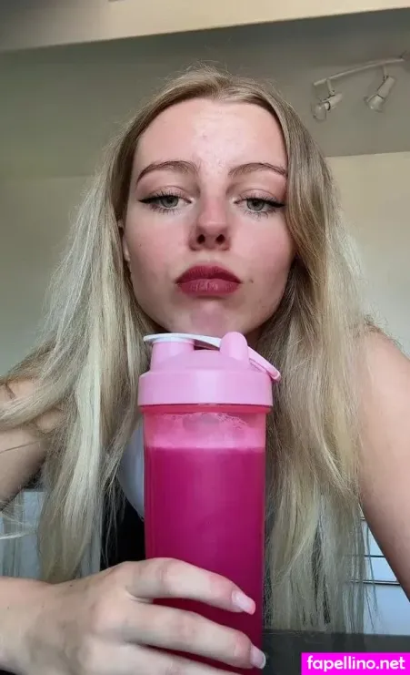 Mai Summers OnlyFans Thumbnail #DglBnjOFL0