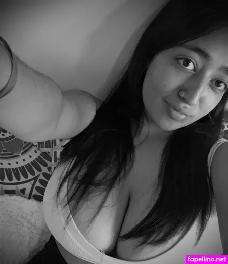 Maia Cueto OnlyFans Thumbnail #npfiJz9B1n