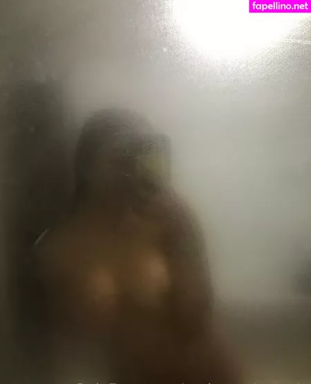 Maiamackeenzie OnlyFans Thumbnail #1mh0TSRmZR
