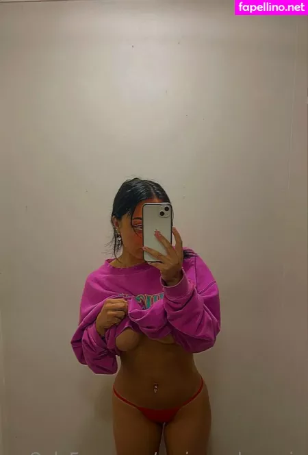 Maiamackeenzie OnlyFans Thumbnail #FfiqG7NXQk