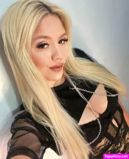 Maigrey OnlyFans Thumbnail #eNrkMZDsBw