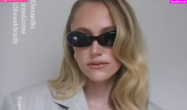 Maika Monroe OnlyFans Thumbnail #8Rff3Fk5zB