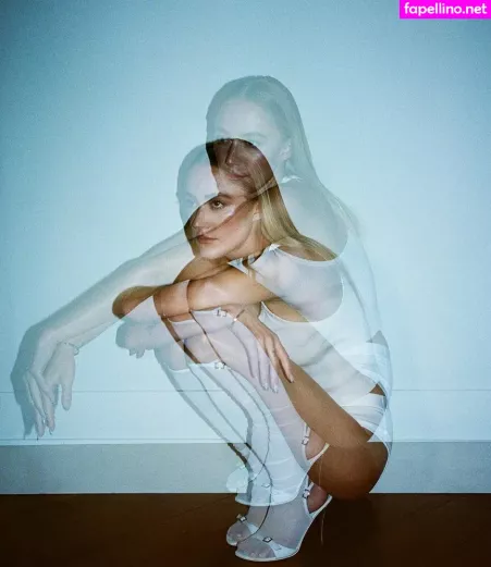 Maika Monroe OnlyFans Thumbnail #GqZZlkaAN8