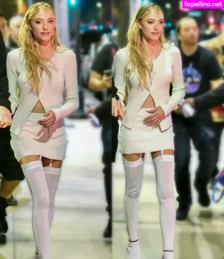 Maika Monroe OnlyFans Thumbnail #INW6shg6DP