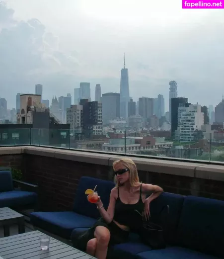 Maika Monroe OnlyFans Thumbnail #KeTfNBwgg6