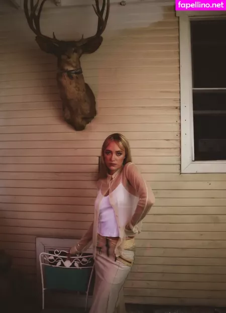 Maika Monroe OnlyFans Thumbnail #MjHLm5zUbP