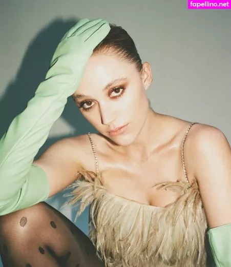 Maika Monroe OnlyFans Thumbnail #Oa77O9RQnt