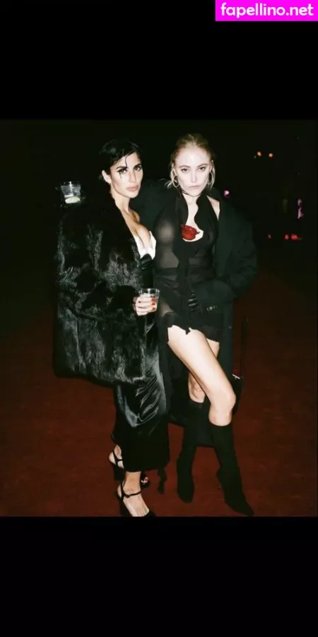 Maika Monroe OnlyFans Thumbnail #PBgIFF6g6w