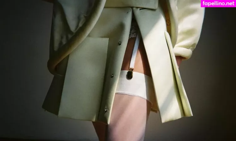 Maika Monroe OnlyFans Thumbnail #xCJlsyp1Xr