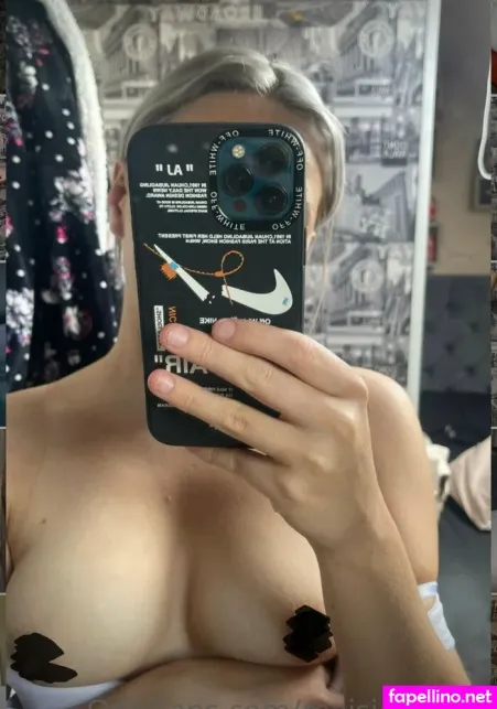 Maisie Houlding Ward OnlyFans Thumbnail #DFsih94xIR