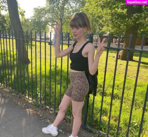 Maisie Peters OnlyFans Thumbnail #YszO8tgh0M