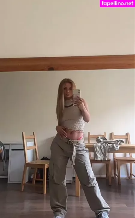 Maisie Smith OnlyFans Thumbnail #2yZdz1p19A
