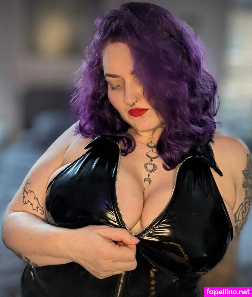 maisiebee, moma_bee Nude Leaked OnlyFans Photo #RsRYps0TT4