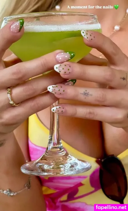 Maisieburke OnlyFans Thumbnail #UtbbZ8jaWm