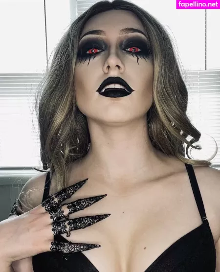 Maisielynnie 1 OnlyFans Thumbnail #Cx7MwGYLR1