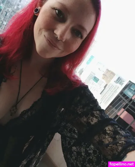 Maisiemoonx OnlyFans Thumbnail #DaZO6tnwSc