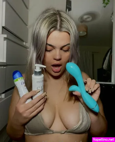 Maisy Lily OnlyFans Thumbnail #W1L1PD3xVy