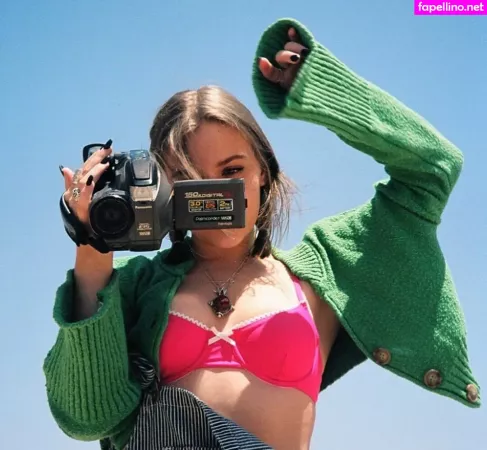 Maisy Stella OnlyFans Thumbnail #MrXBqdZRz0