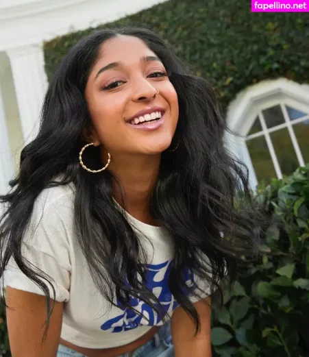 Maitreyi Ramakrishnan OnlyFans Thumbnail #ffeGoLkRXe