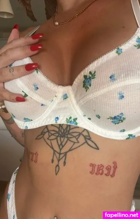 Maja Bebe OnlyFans Thumbnail #5Qx5MThcYe