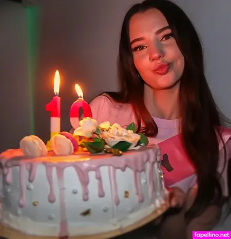 Maja Kulpa Maja OnlyFans Thumbnail #gUy5OW5zAD