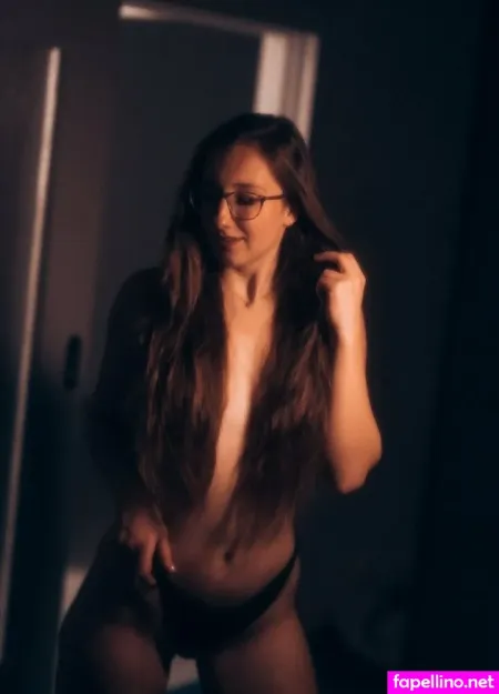 Majda Photos OnlyFans Thumbnail #4uVtGlDoWK