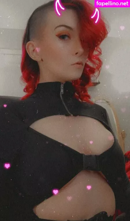 Majestyredqueen OnlyFans Thumbnail #8zir5hVsJy