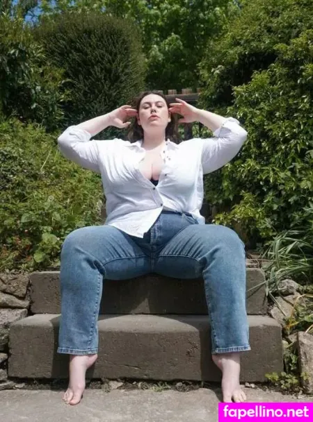 Majikmilk Busty Bbw OnlyFans Thumbnail #ELqR5l8HQh