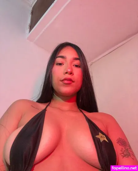 Majoobunny OnlyFans Thumbnail #UzODgwV033