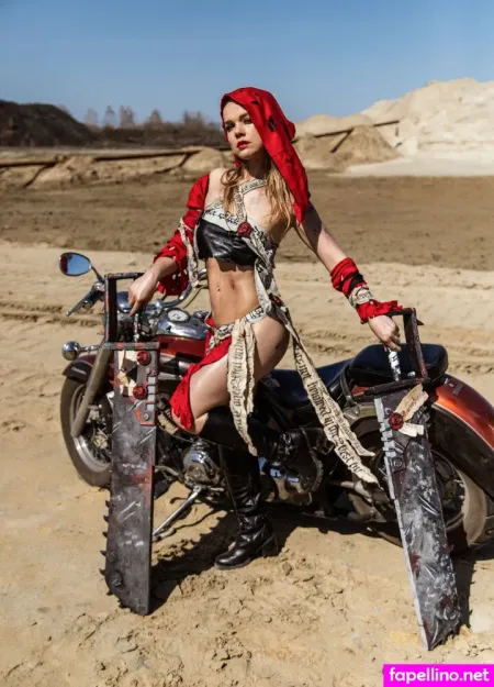 Majorkill S Warhammer 40k Cosplay OnlyFans Thumbnail #0rQrtYBEBA