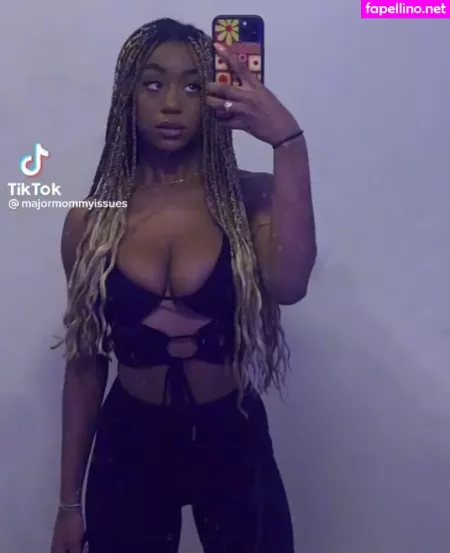 Majormommyissues OnlyFans Thumbnail #YfO4RkF1PA