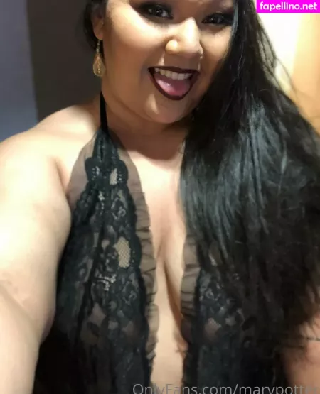 Makanamoon OnlyFans Thumbnail #lNv7E1QCIy