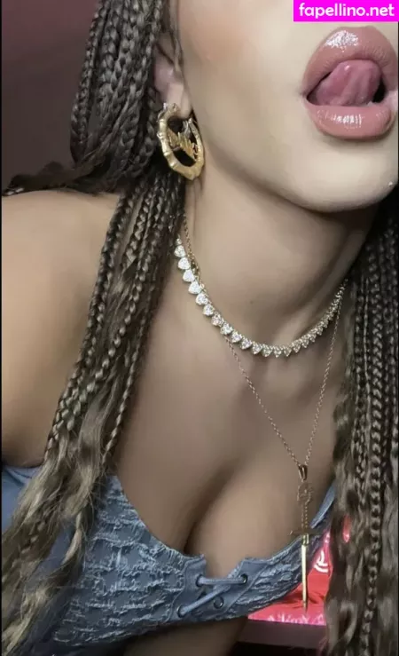 Makayla London OnlyFans Thumbnail #XVnIo78L3O