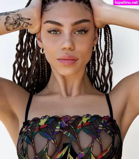 Makayla London OnlyFans Thumbnail #o8jTGpVOb2