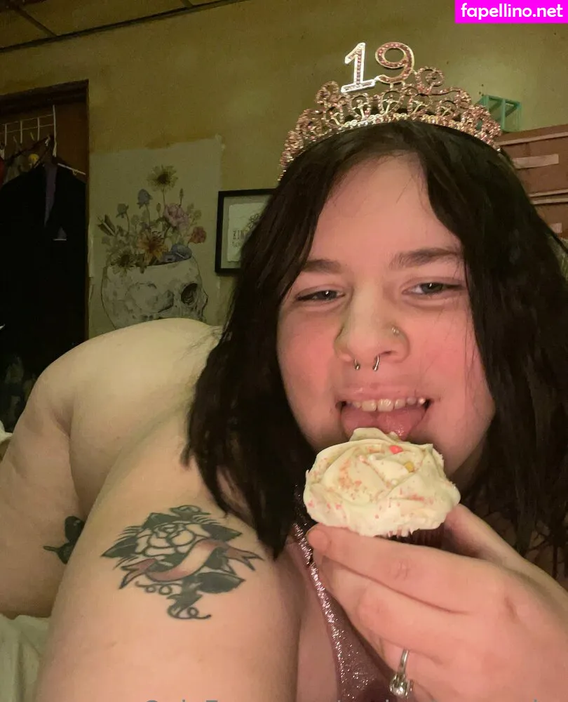 makaylaanarchy, makaylacoots21 Nude Leaked OnlyFans Photo #5CzhxDGx6A