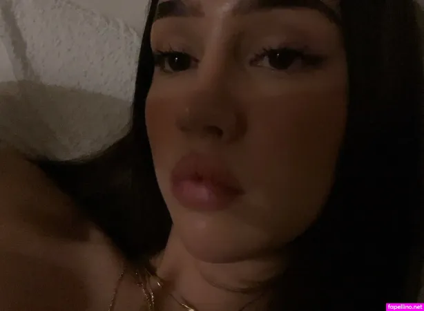 Makensie Henderson OnlyFans Thumbnail #ODJ7E3jKPK