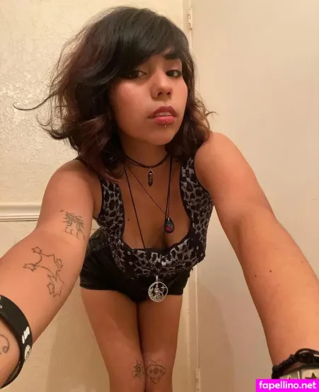 Makeoutradio OnlyFans Thumbnail #GbM7gVnGTO