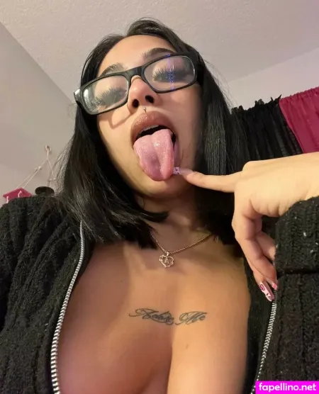 Makey0ucrazy OnlyFans Thumbnail #7avsVUN6Wq