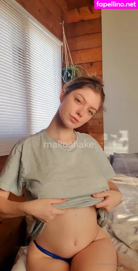 Makoshake OnlyFans Thumbnail #9HyeJCBv3v