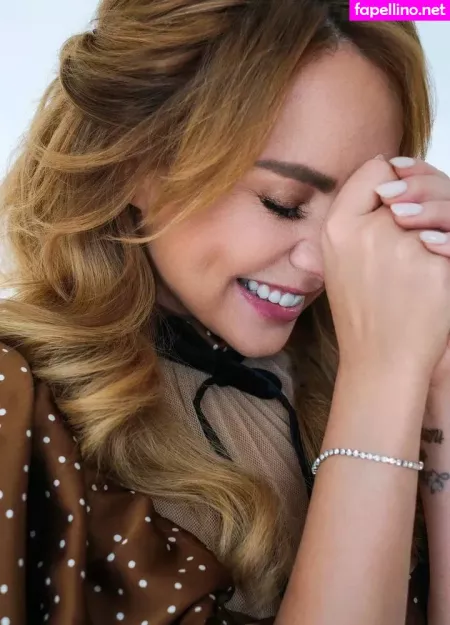 Maksim OnlyFans Thumbnail #y7rQUx5T7i