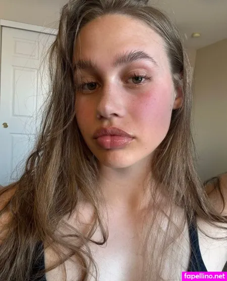 Makwenna OnlyFans Thumbnail #0ckQFrKFsd