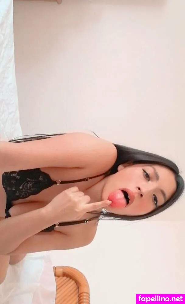 maladellrey, mccallmirabela Nude Leaked OnlyFans Photo #dSMMFyWbxZ