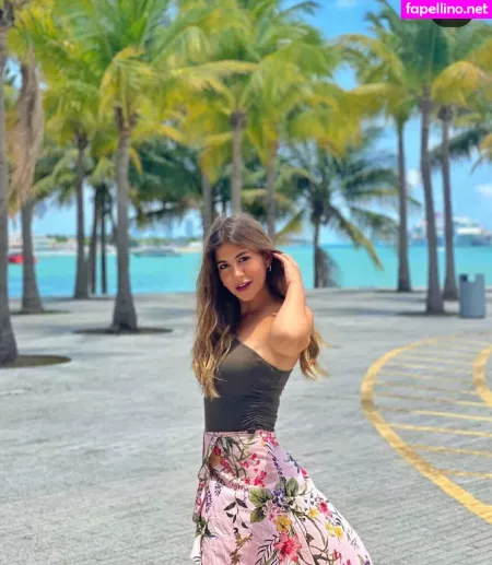 Malak Koura OnlyFans Thumbnail #TWpMpidUDk